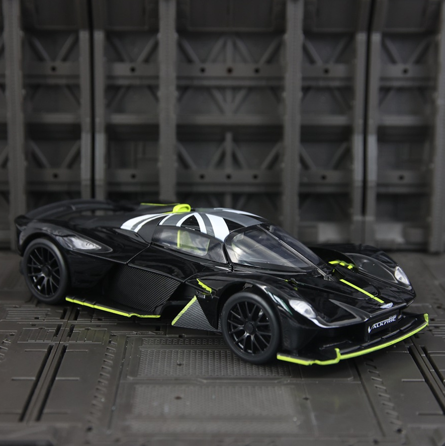 1/23 Aston Martin Valkyrie Mod - Model Kit Valkyrie recensione e prezzo
