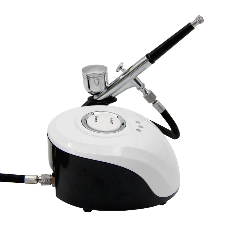 Aerografo portatile con compre - Airbrush Compressor Kit recensione e prezzo