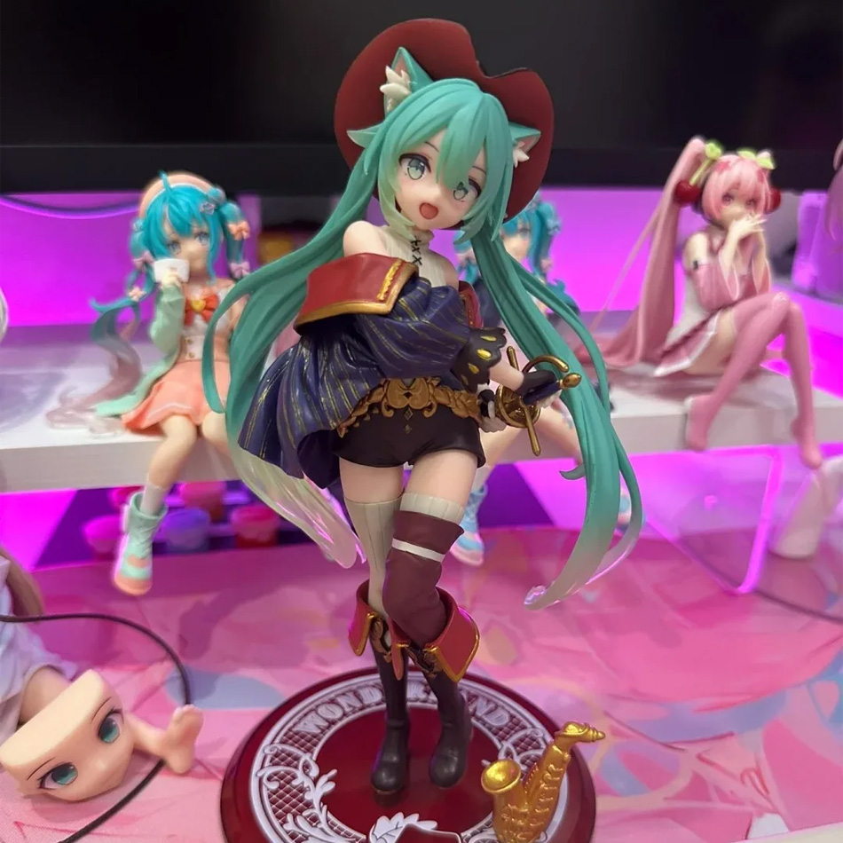 Hatsune Miku Desktop Cute Acti - Model Kit Hatsune Miku recensione e prezzo